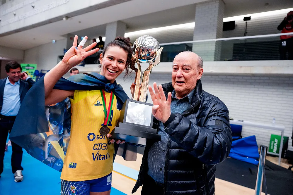 Tetracampeão de Voleibol Feminino, o último campeonato conquistado